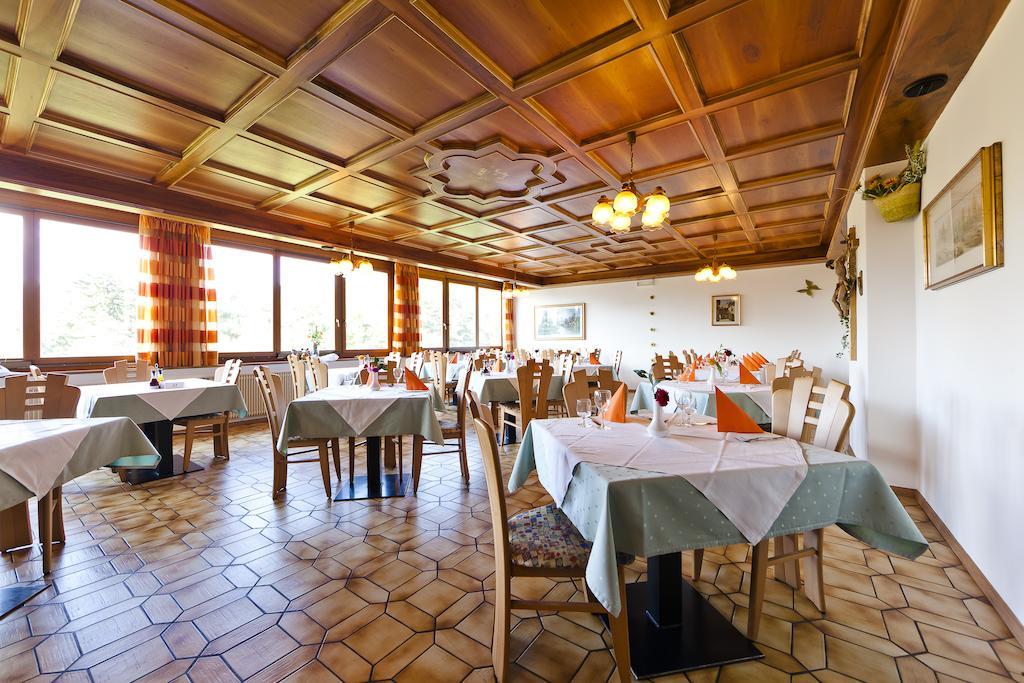 Hotel Brueckenwirt - Al Ponte Montagna Buitenkant foto